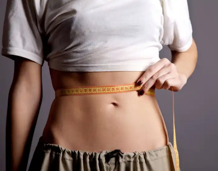 Dropping Weight Despite Eating Normal Meals: Causes & Solutions
